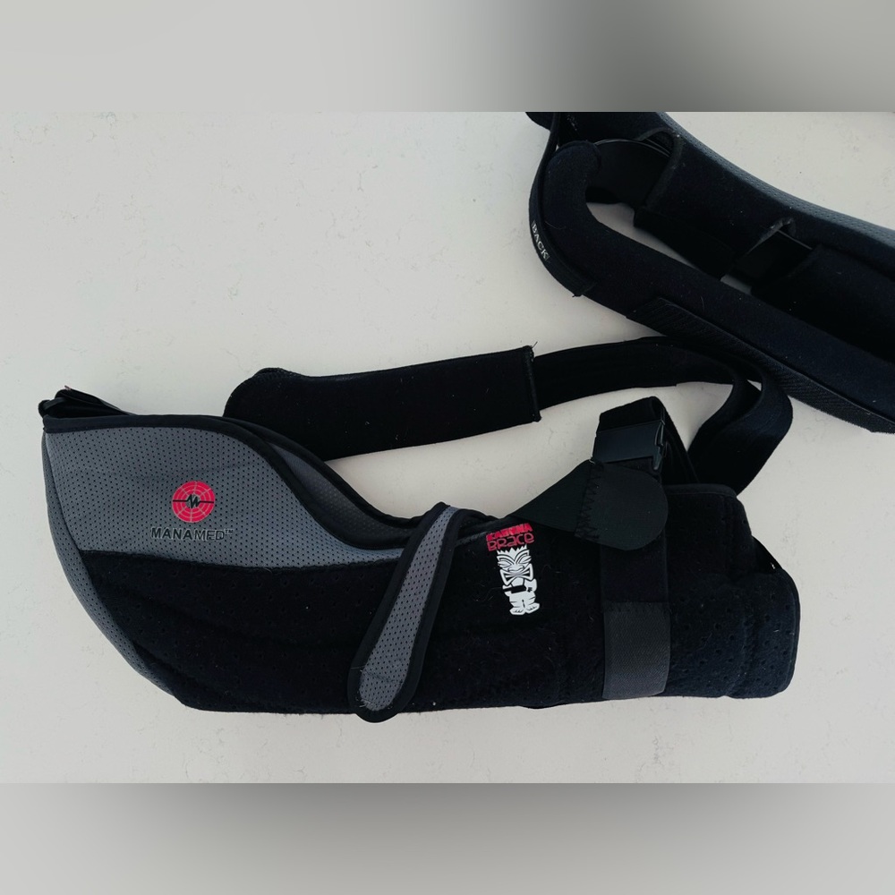 ManaMed Kahuna Brace Shoulder/Arm Sling– Universal (Left or Right Arm)